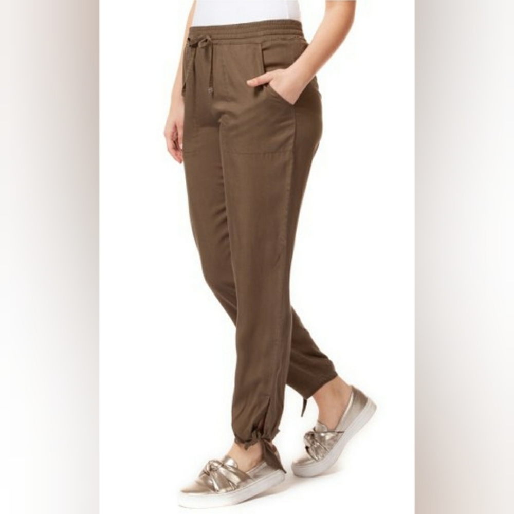 Black Tape Olive Wash Pockets Tie-Hem Crop Pants M